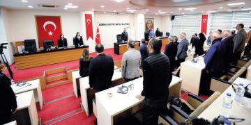 Başkan Sandal “Bayraklı’yı afet bölgesi ilan edelim” dedi, Muhalefet reddetti!