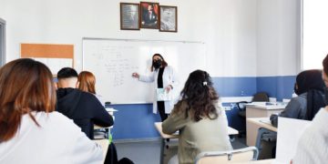 Depremzede öğrenciler Bayraklı’da eğitime devam edecek