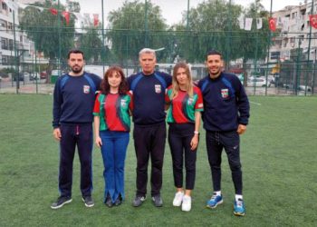 Bostanlıspor futbolda teknik kadro yenilendi, psikolog ve fizyoterapist geldi