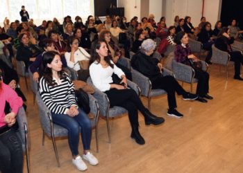 Bornovalı kadınlardan erkeklere çağrı