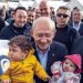 Kılıçdaroğlu Konak Belediyesi’nin çadır kentini ziyaret etti