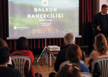 Karşıyaka’da balkon bahçeciliği eğitimine yoğun ilgi