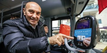 İZTAŞIT kolaylığında dördüncü durak Foça.