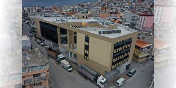 Konak’ın beş yıldızlı tesisi açılış için gün sayıyor