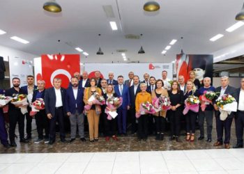 Bayraklı’da 5 muhtarlık binası daha yenilendi