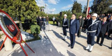 Batur: Kahramanlarımızın destanı unutulmaz, Çanakkale geçilmez
