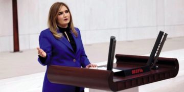 “Depremzedelerin yaşadığı çaresizliği ve yalnızlığı unutturmayacağız!”