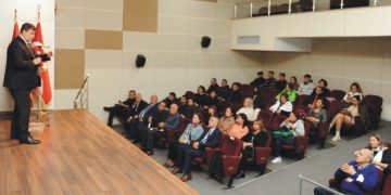 KARŞIYAKA’DA BİNA VE SİTELERDE YEŞİL DÖNÜŞÜM BAŞLIYOR
