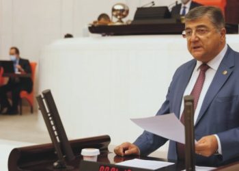 CHP’li Sındır, “ormanlarımızı daraltan ve rant odaklarının telaşlı taleplerini karşılayan kanun teklifi”