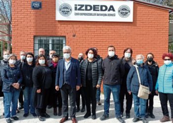 İzmir’de depremzedelerin sorunları 30 aydan beri sürüyor