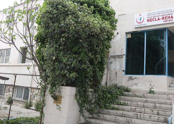 FOÇA ESKİ DEVLET HASTANESİNİN TOKİYE DEVRİNDEN VAZGEÇİLDİ
