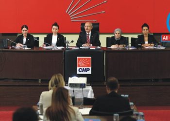 CHP´DE DEĞİŞİM RÜZGARI