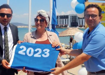 Karaburun’da ‘MAVİ BAYRAM’