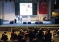 DAYANIŞMA YAŞATIR