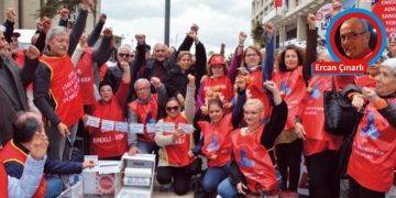 MAZLUMLAR AYAĞA KALKMADIKÇA ZULÜM EDENLER DİZ ÇÖKMEZ;