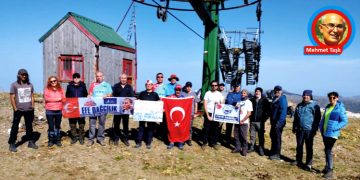EFE DAĞCILAR 100.YIL ANISINA TIRMANDI