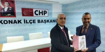 Basmane’nin Münir Hocası Meclis Üyeliği için yola çıktı