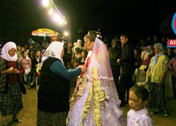 ZORDUR ALMAK BİZDEN KIZI