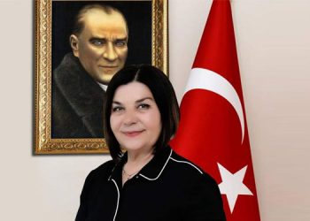 ZEHRA ONGUN BAYRAKLI İÇİN YOLA ÇIKTI