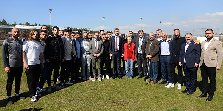 Görkem Duman’dan Bucaspor’a anlamlı ziyaret