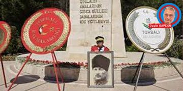 İZMİR MARŞINDAN KORKANLAR
