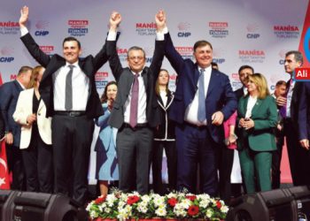 ÖZGÜR ÖZEL, CEMİL TUGAY VE FERDİ ZEYREK