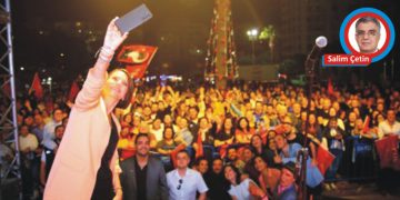 ‘Hadi gülümse, bulutlar gitsin!’