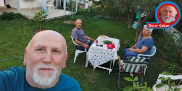 ELLİ YIL ÖNCESİNDEN GELEN DOSTLUK VE YAŞAMA SEVİNCİ