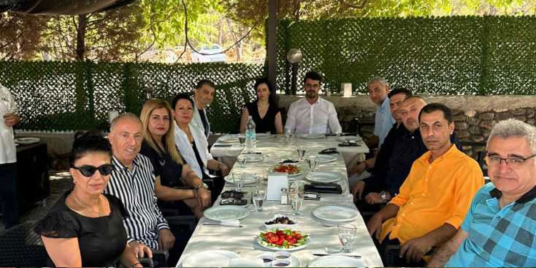Gelecek Partisi İzmir İl Başkanı Aydın’ın Önderliğinde Basın Buluşması