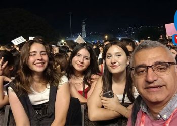 FUAR GENÇLERLE GÜZEL!
