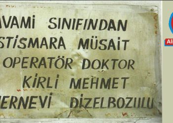 NO FAŞİST, NO GOMİNİST… I AM TURİST…