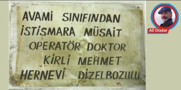 NO FAŞİST, NO GOMİNİST… I AM TURİST…