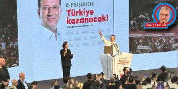 İKİ YAKA          BİRARADA