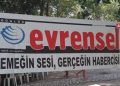 SALTANATI SALLAYAN EVRENSEL GAZETESİNE SALDIRI!