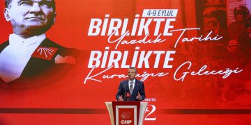 ÜLKEDE VE CHP İÇİNDE DEMOKRASİYİ YAŞATACAĞIZ…