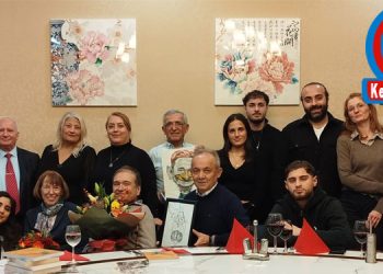ALMANYA’DA YILIN PROFESÖRÜ SEÇİLEN ONUR GÜNTÜRKÜN’Ü KUTLADIK