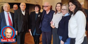 OSMAN OKKAN’A ANADİLİ DESTEK VE ENTEGRASYON ŞEREF ÖDÜLÜ VERİLDİ