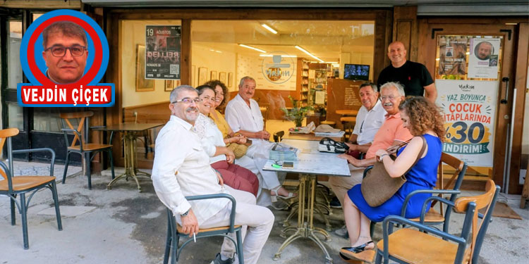 İNSANI TARİF ET DESELER